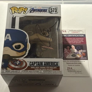 Chris Evans signierte Captain America #573 Funko Pop Vinyl Figur JSA COA AVENGERS - Bild 1 von 2