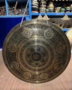 Om scolpito gong tibetano-gong fatto a mano-mantra decorato-gong dal Nepal - Picture 1 of 8