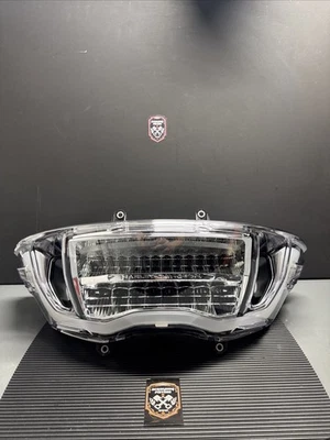 Faro LED P/N 67700660 OEM 2024-25 Harley-Davidson Road Glide Foto 1 de 4