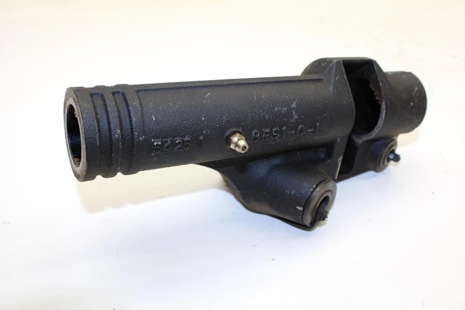 2006 Yamaha Apex Gt Oem Left Steering Knuckle 8ES-23501-10-00 B291 - Image 1 of 4