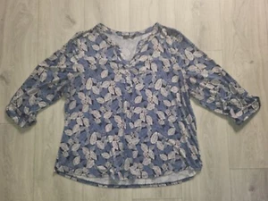 PaperMoon Womens Plus Size 2X Blue Leaves V-neck Stretch Blouse 3/4 Sleeve - Picture 1 of 3