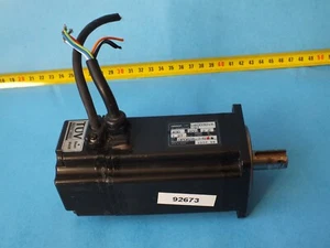 Omron R88M-U40030VA-S1 - Foto 1 di 6