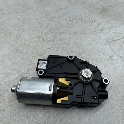 Nissan Pathfinder 2013-2020 Infiniti QX60 JX35 Hyundai Santa Fe techo corredizo motor Foto 1 de 4