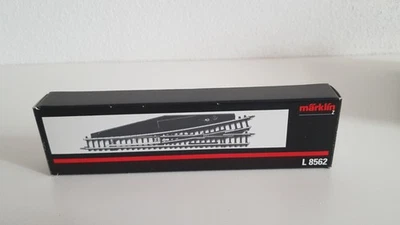 märklin Spur Z elektromagnetische Weiche 8562 links unbenutzt in OVP - Bild 1 von 2