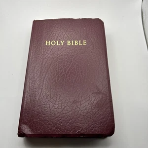 Tyndale Holy Bible New Living Translation Red Letter 2004 - Bild 1 von 24