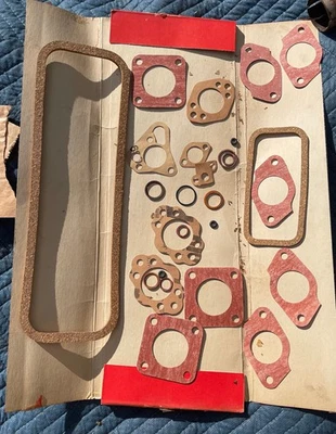 Kit de junta parcial OEM para MG MGB MGBGT Austin Morris Marina 1962-1980 Nuevo de Lote Antiguo Foto 1 de 2