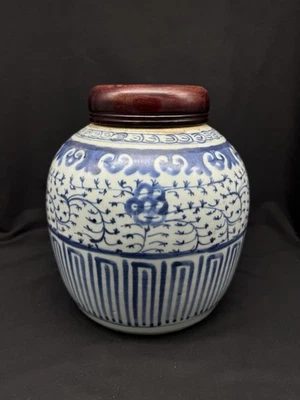 АНТИКВАРНАЯ КИТАЙСКАЯ СИНЕ-БЕЛАЯ ФАРФОРОВАЯ ИМБИРНАЯ БАНКА - Изображение 1 из 4