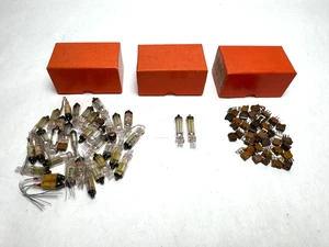 (36) Raytheon Tubi Sub-Minature CK 512, CK 6088 + (36) Sub M. Prese. N.O.S. - Foto 1 di 5