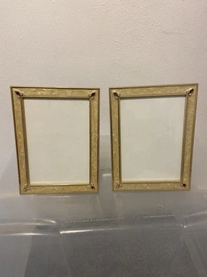 2 X Small vintage gold picture frames Art Nouveau or shabby chic style - Image 1 of 4