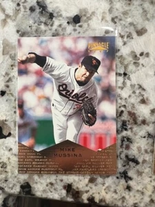 1997 PINNACLE MLB BASEBALL KARTE BALTIMORE ORIOLES MIKE MUSSINA #155 - Bild 1 von 1