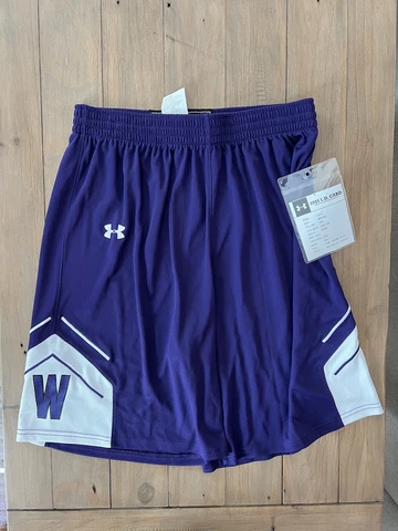 Under Armour Northwestern Wildcats Basketball Shorts Men's Large Purple UKS520M Cover