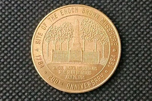 1964 200th Anniv of Henoch Brown Pontiac War Massacre Souvenir Coin Greencastle - Bild 1 von 3
