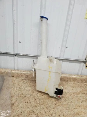 Depósito de lavado LWB compatible con 13-16 SANTA FE 302548 Foto 1 de 4