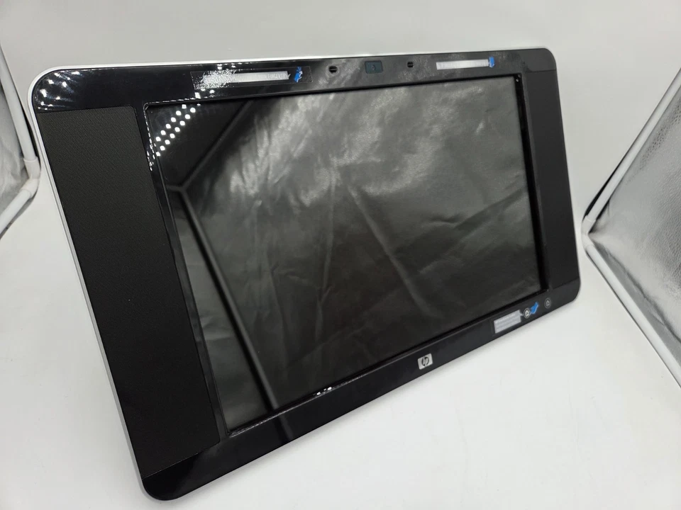 HP TouchSmart Screen IQ700 series - UNTESTED, FAULTY, FOR PARTS, AS IS - Image 1 of 4