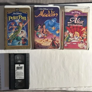 Disney VHS Lot Peter Pan Aladdin Alice in Wonderland + Star Wars Empire Strikes - Picture 1 of 5