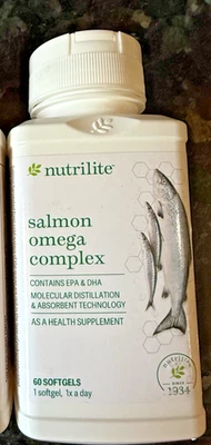 Nutrilite Salmon Omega Complex EPA y DHA 60 ct cápsulas blandas Foto 1 de 2