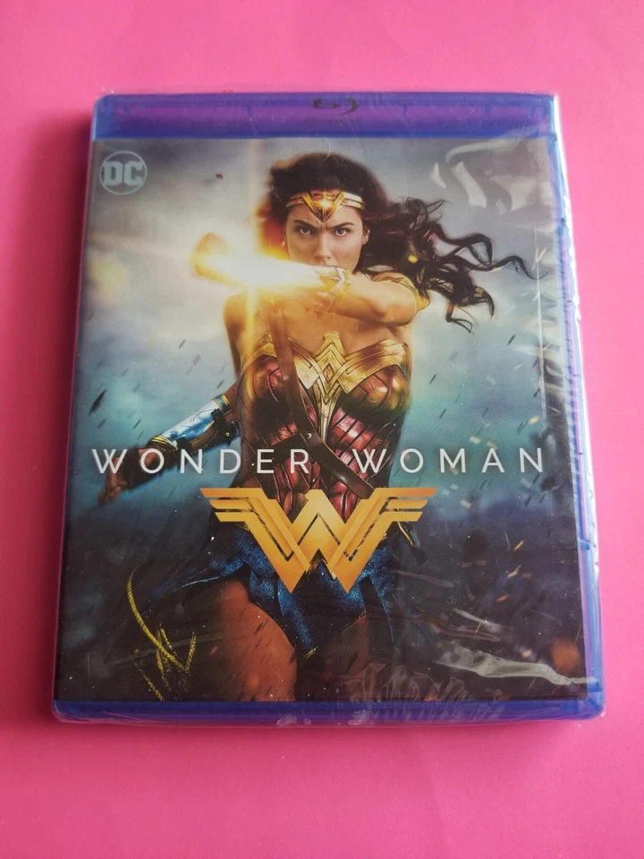 NEW - Wonder Woman (Blu-ray 2017) DC Comics - Gal Gadot - Free ShipN! - Image 1 of 1