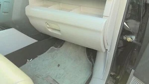 09 HONDA PILOT Gray Interior=b Glove Box - Picture 1 of 1