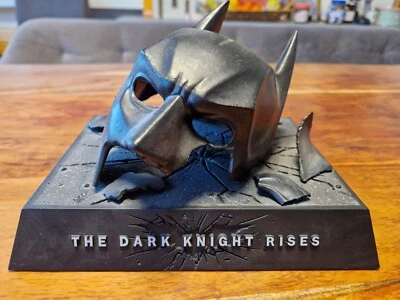 Batman - The Dark Knight Rises, Bat Cowl Limited Edition,2 Blu Ray Box - Bild 1 von 4