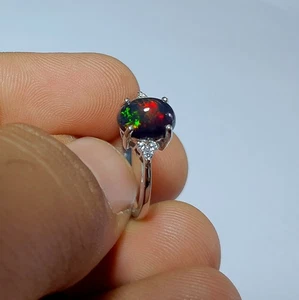 Anello in argento sterling 925 opale etiope nero, anello dichiarazione cabochon ovale regalo - Foto 1 di 11