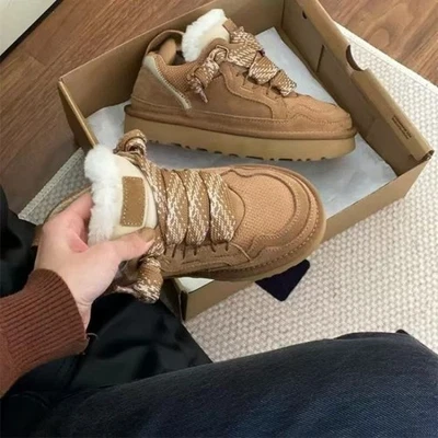 Scarpe da ginnastica donna in pelle di pecora scamosciata marrone Lowmel 2025  - Immagine 1 di 4