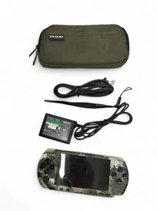 Consola Sony PSP 3000 Metal Gear Solid Peace Walker Paquete Premium - Imagen 1 de 4