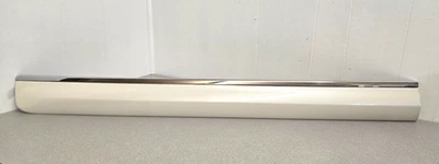 2008-2013 Chevy Avalanche Silverado moldura de guarnição de porta de motorista frontal com cromo - Imagem 1 de 4