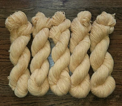 NEW 21 oz Lot 5 Skeins 100% Virgin Wool Yarn Sports-Light Worsted Wt Hand Dyed - Image 1 of 4