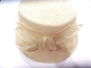 EUC Vtg Ivory Cream Off White Setmar New York Womens Hat Large Bow Church Straw - Picture 1 of 5