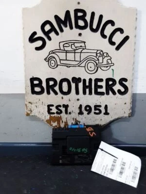 2018-2020 AUDI Q5 GATEWAY INTERFACE CONTROL MODULE: 8W6907468F - Image 1 of 4