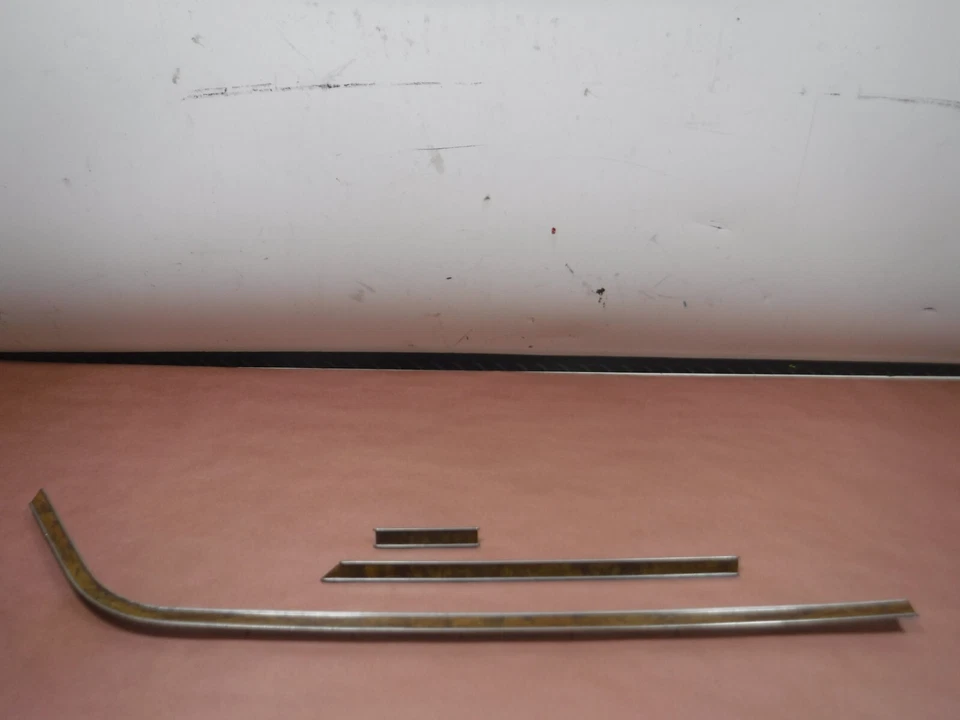 Panel de puerta de pasajero delantero Jeep Grand Wagoneer 86-91 moldura de madera de fábrica OEM Foto 1 de 4