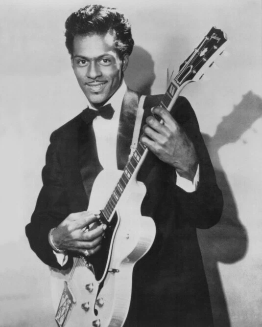 Póster impreso de guitarrista de música con foto brillante de 8x10 del cantante de blues Chuck Berry 1956 Foto 1 de 1