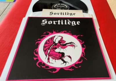 EP  Sortilège - orig. 1983 Netherlands  1st press 45 RPM  RAVE ON REC. MINT/M- - Image 1 of 4