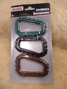 CAMPING HOOKS CARABINERS 3 PACK STURDY PLASTIC WITH SPRING CLOSURE OPEN BOX BUY