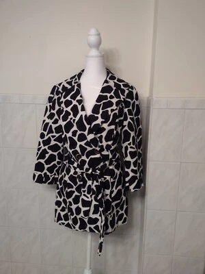 Abrigo mujer Heart Soul blanco y negro mediano usado Foto 1 de 4