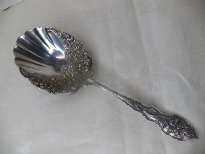 UNGER BROTHERS NARCISSUS STERLING SILVER LARGE SERVING SPOON 9 7/8'' NO MONOGRAM Foto 1 de 4