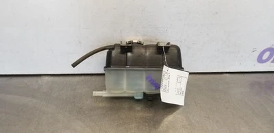 19 NISSAN ARMADA РАДИАТОР ОХЛАЖДАЮЩЕЙ ЖИДКОСТИ РЕЗЕРВУАР 5,6 Л - Изображение 1 из 4