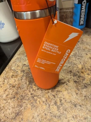 Garrafa esportiva Gatorade 22 oz - Imagem 1 de 4