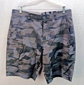 Iron Co Jungle Camo Cargo Shorts Men Size 36X9 Green Camouflage Stretch NWT - Picture 1 of 4