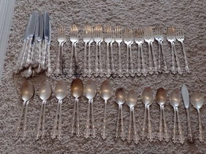 Oneida Community Modern Baroque Flatware Set Of 56 Pieces Silverplate - Picture 1 of 9