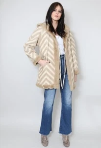 70's Vintage Ladies Long Sleeve Hooded Shearling Leather Cream Coat Reversible - Picture 1 of 16