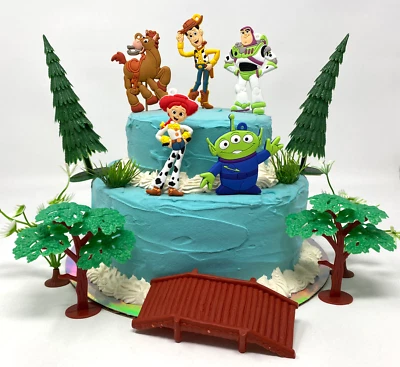Juego de adorno de pastel de cumpleaños Toy Story Deluxe nuevo Foto 1 de 4