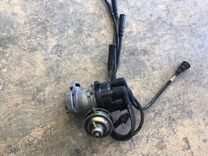 MAZDA BF 323 DIZZY/DISTRIBUTOR WITH LEADS/B61.6 ENGINE/1985/1986/1987/1988/1989 - Picture 1 of 1