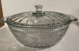 Pioneer Woman Adeline 2.5qt Round Clear Glass Casserole Dish with Glass Lid - Picture 1 of 6