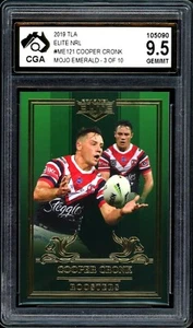 ✺CGA 9.5✺ 2019 MOJO EMERALD NRL Premiers Graded Card COOPER CRONK #3/10 Roosters - Bild 1 von 3