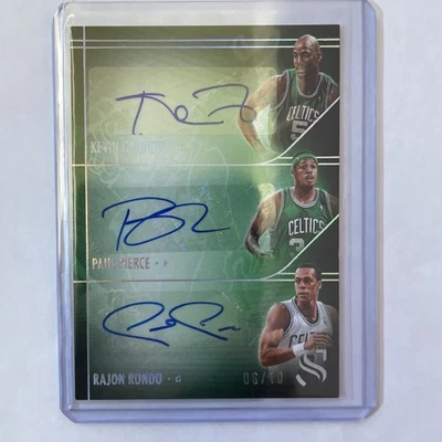 Panini Silhouette Triple Auto 2025 Kevin Garnett Paul Pierce Rajon Rondo 6/10 Foto 1 de 2