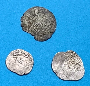 3x Osmanen Ottoman Türkiye  Silver Akce unbestimmt FUNDGRUBE ca. AH 926 (27 - Bild 1 von 2