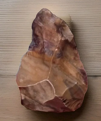 Hacha de mano biface paleolítica inferior de 1,7 millones de años Acheulian Homo erectos Foto 1 de 4