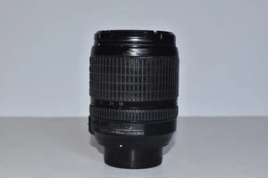 Lente Nikon DX AF-S Nikkor 55-200 mm f/4-5,6 VR Mk II D3400 3300 3100 3200 bolsa - Imagen 1 de 8