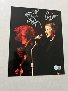 Nancy Wilson & Ann Wilson Autogramm signed 8x10 Foto Beckett BAS COA Herz - Bild 1 von 1